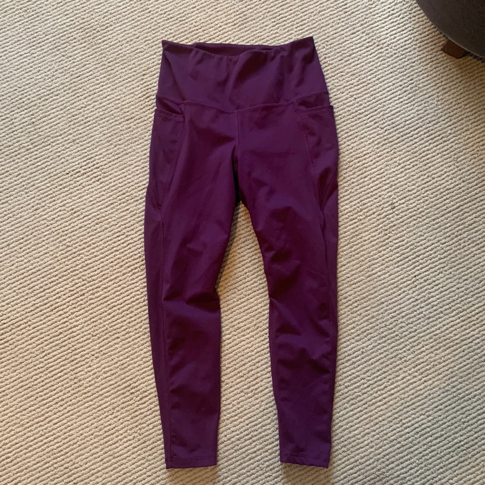 Purple Danskin leggings- used like new!